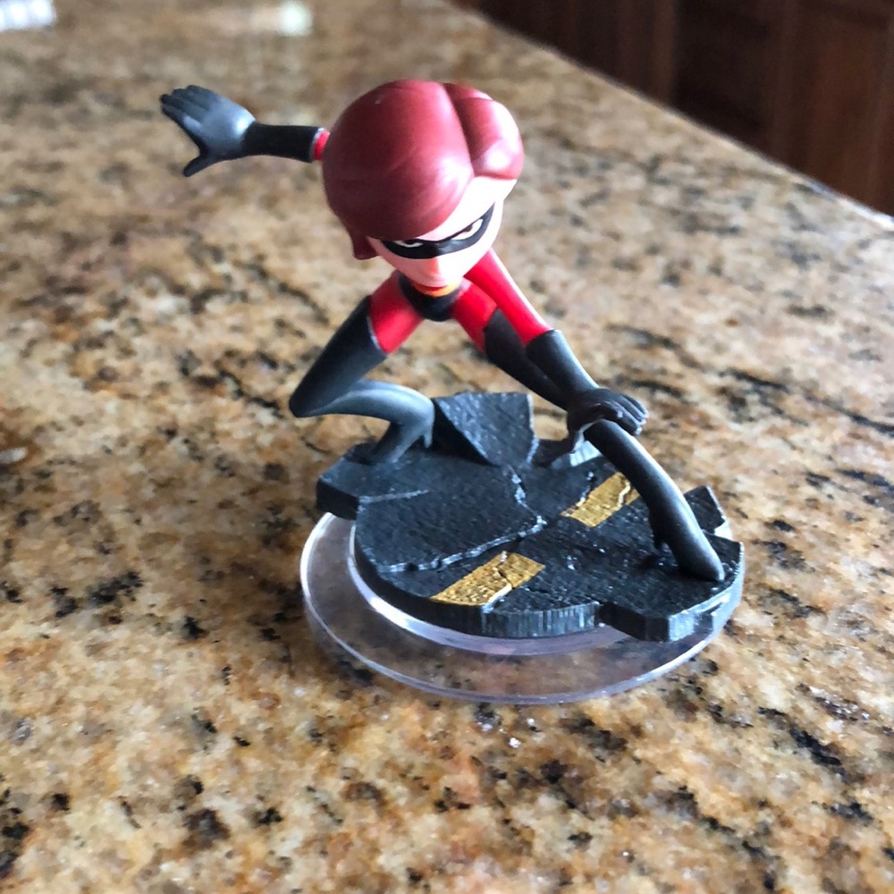 Infinity Incredibles Mrs. Incredible Like New